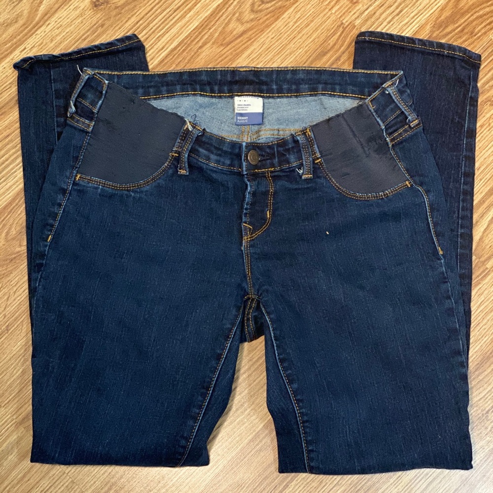 Old Navy Maternity Skinny Jeans size 10